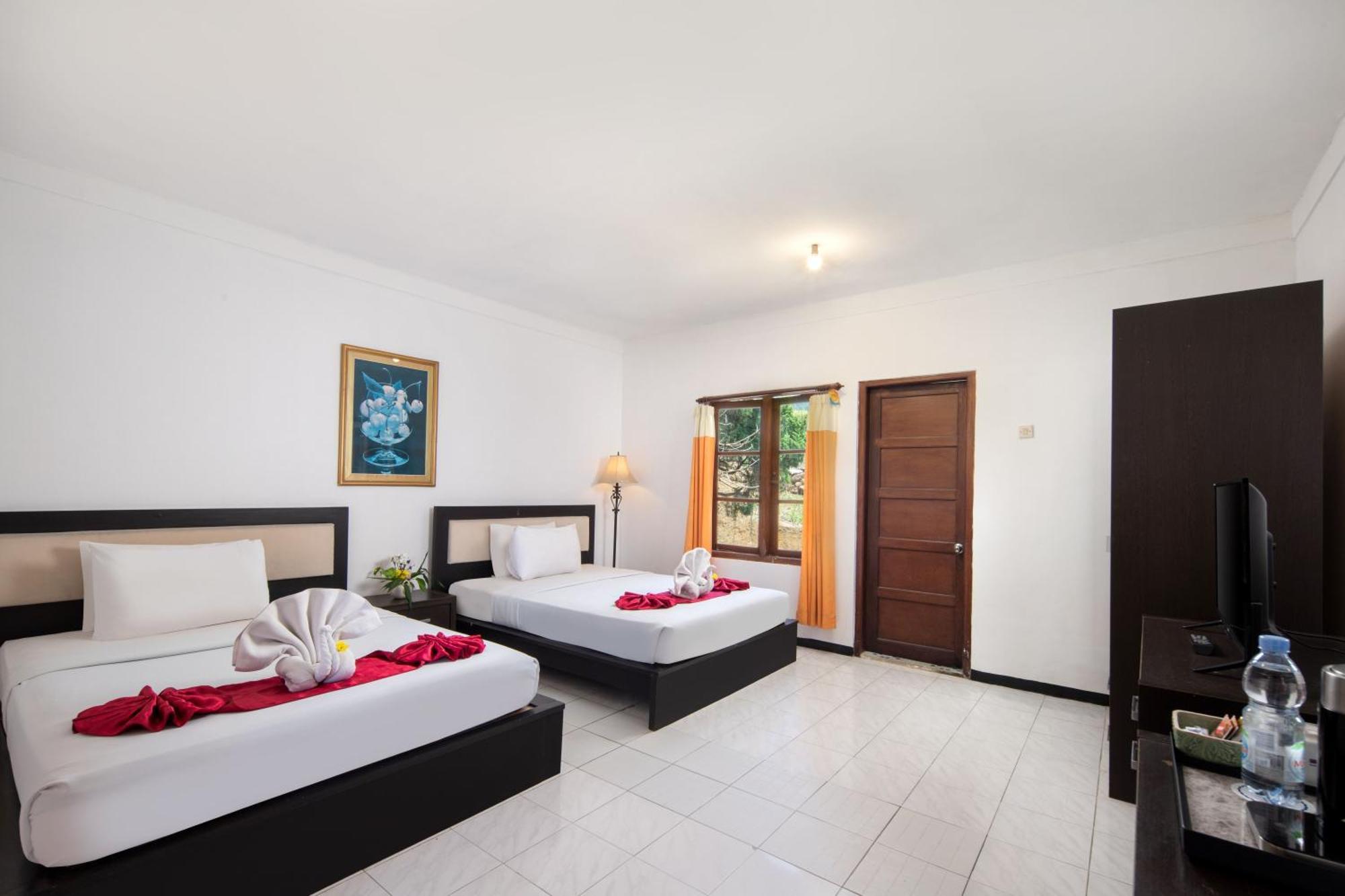 Royal Trawas Hotel&cabañas Exterior foto