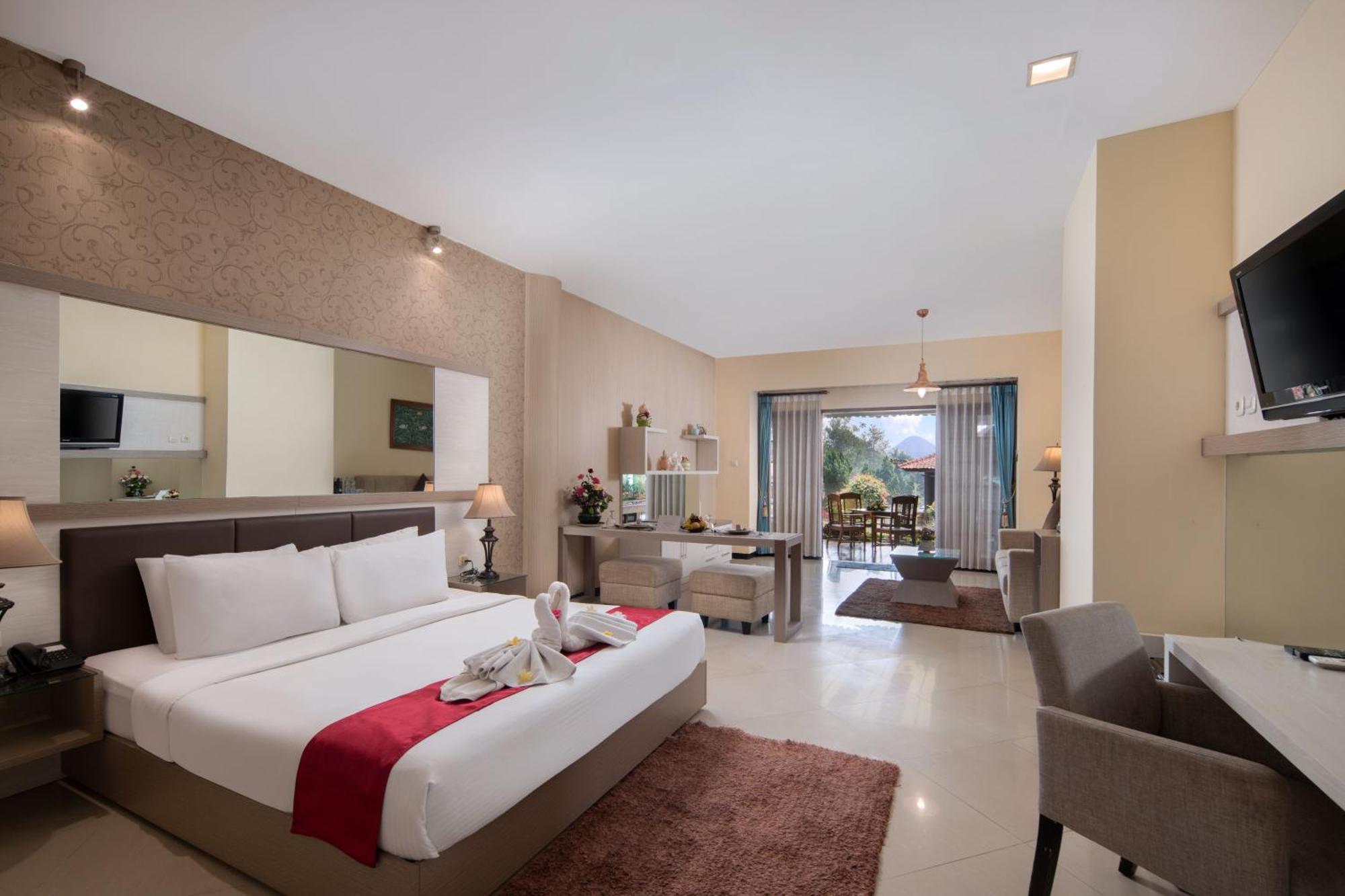 Royal Trawas Hotel&cabañas Exterior foto