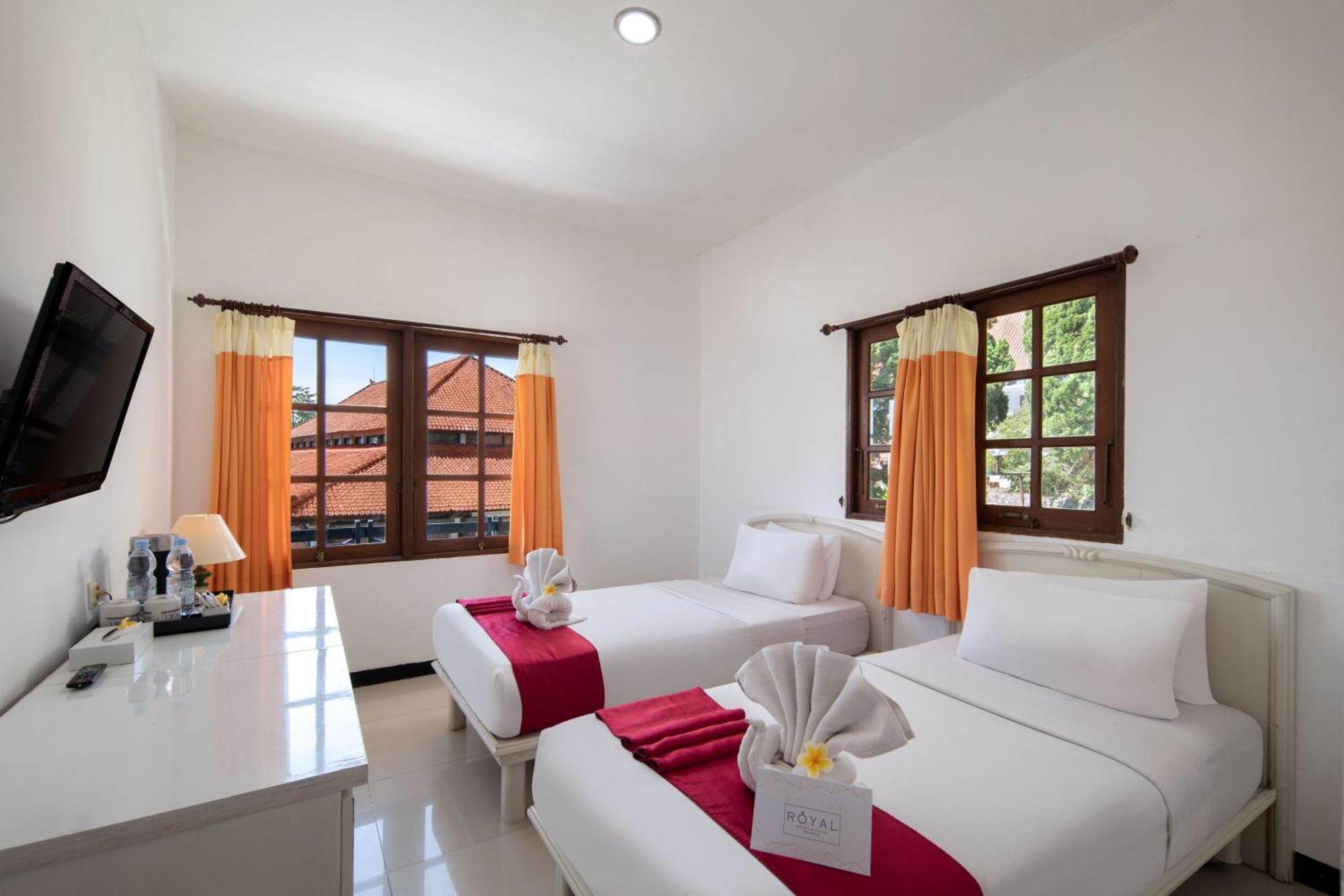 Royal Trawas Hotel&cabañas Exterior foto